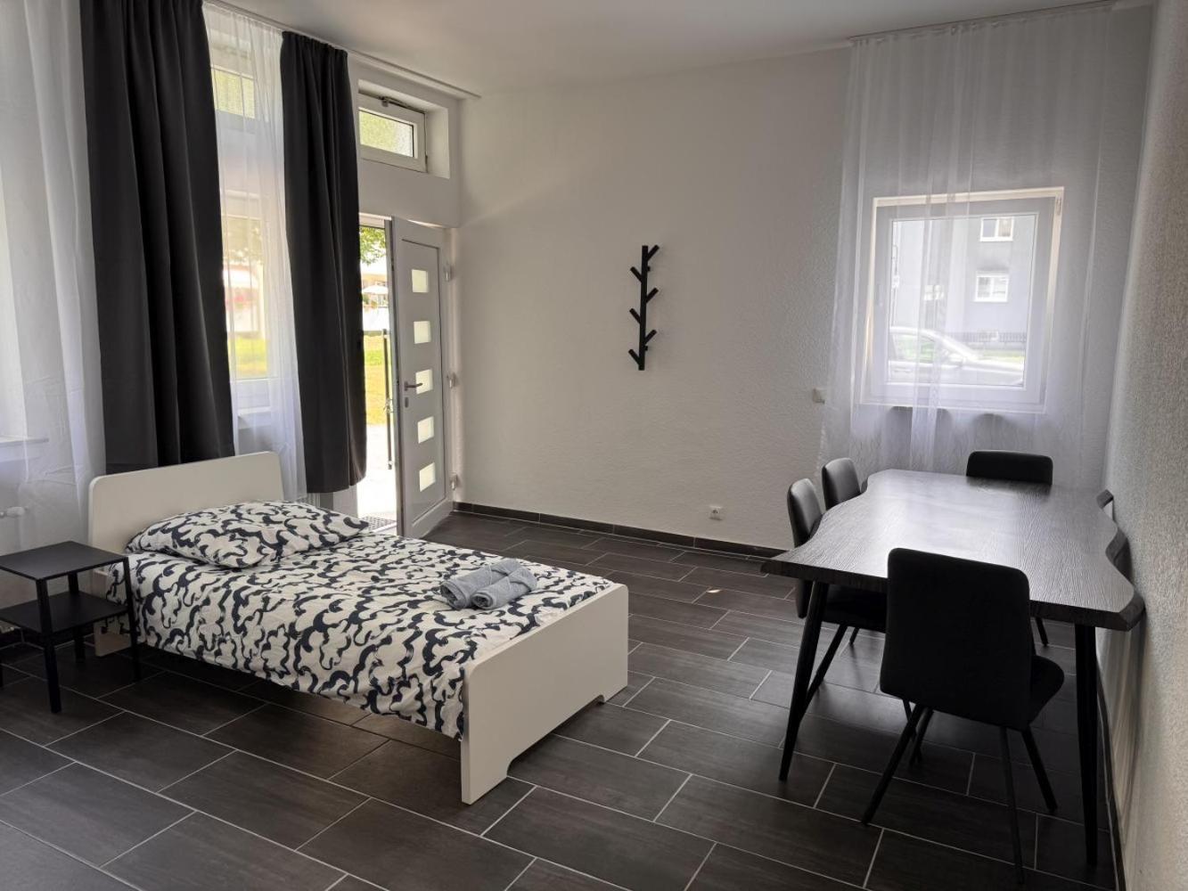 Cozy Apartment In Леверкузен Екстер'єр фото