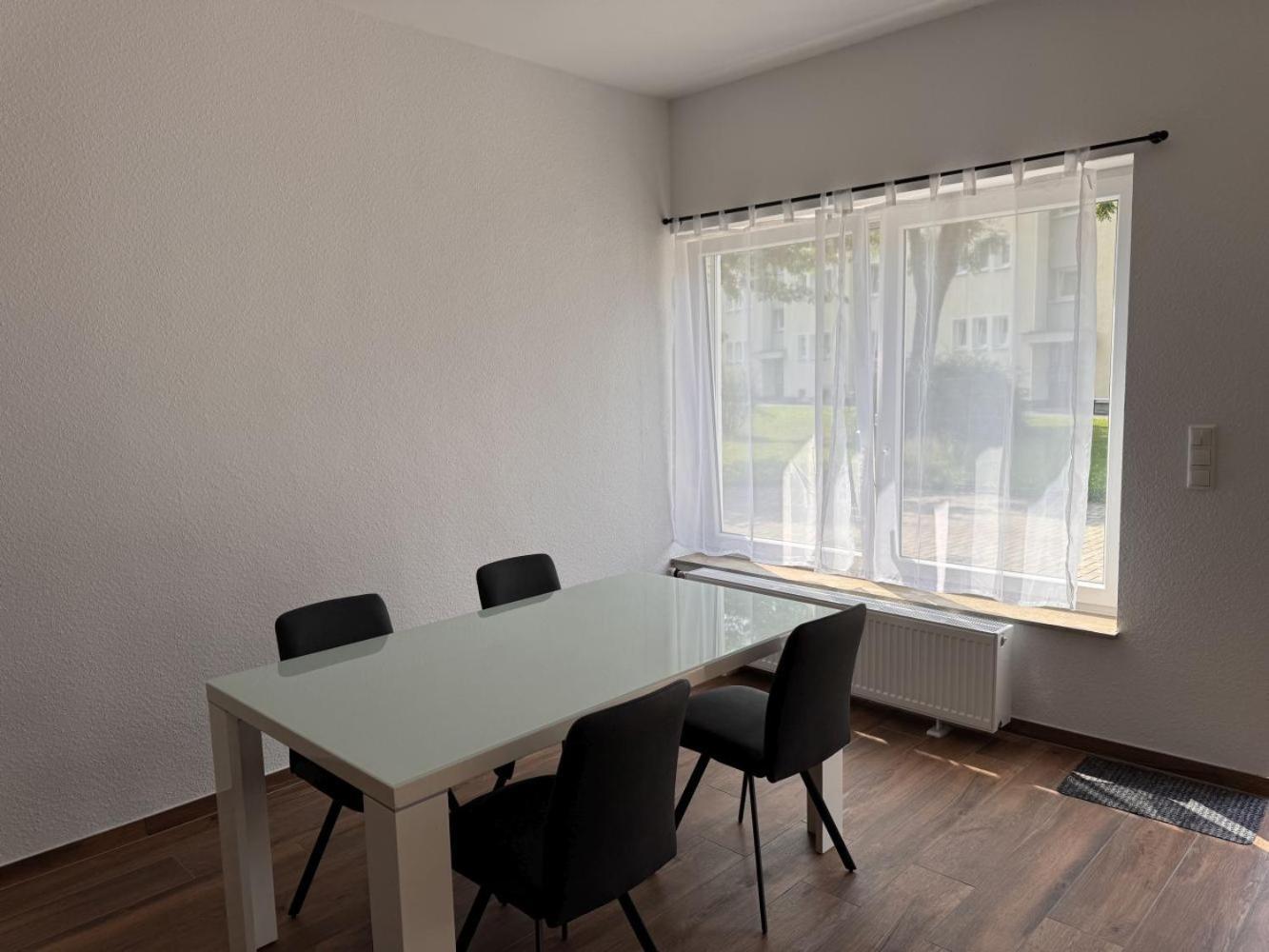 Cozy Apartment In Леверкузен Екстер'єр фото